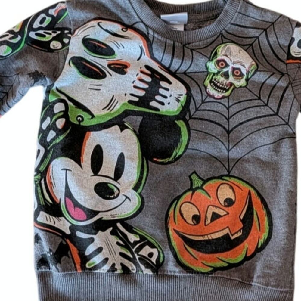 Disney 100 Halloween gray sweatshirt. 4T